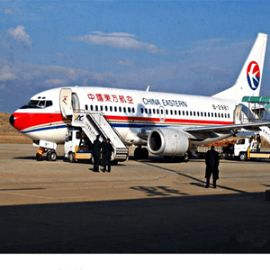 西双版纳嘎洒航空邮寄航空快运业稳步发展的原因是什么？